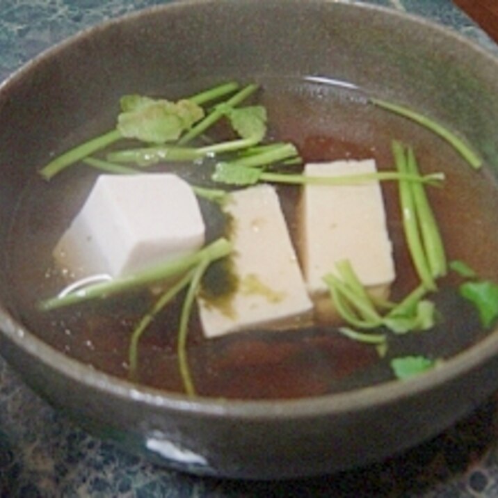 豆腐と韓国海苔の簡単スープ